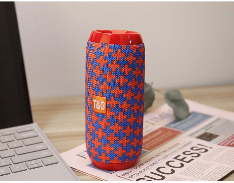 TG117 Wireless Portable Speaker With FM Radio Global red blue 1200mAh | Hifi Media Store